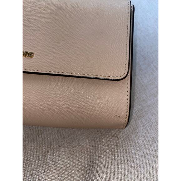 Michael Kors Cream Nude Tone Crossbody Bag Purse with Gold Chain Hardware - Picture 4 of 12